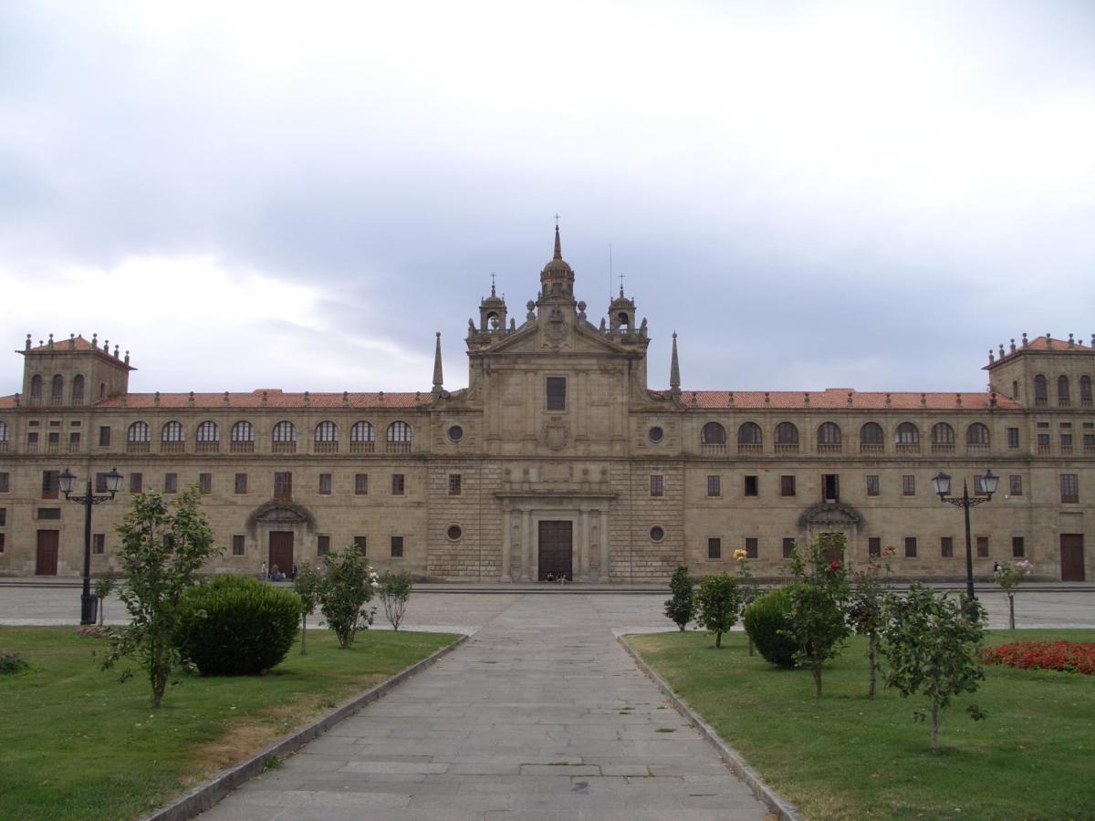 Andurina 2 Apartment Monforte De Lemos
